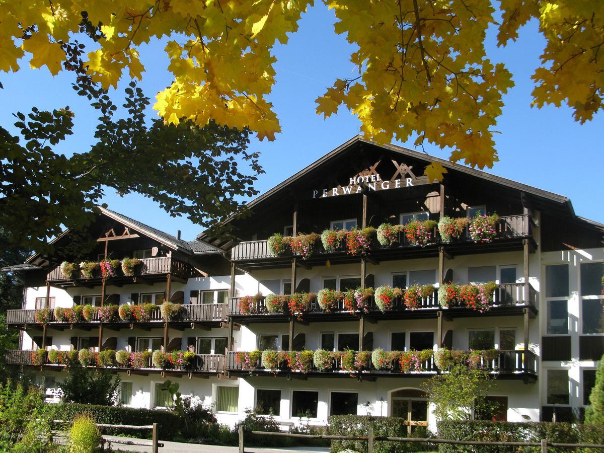 Hotel & Appartements Perwanger Völs am Schlern Exterior photo