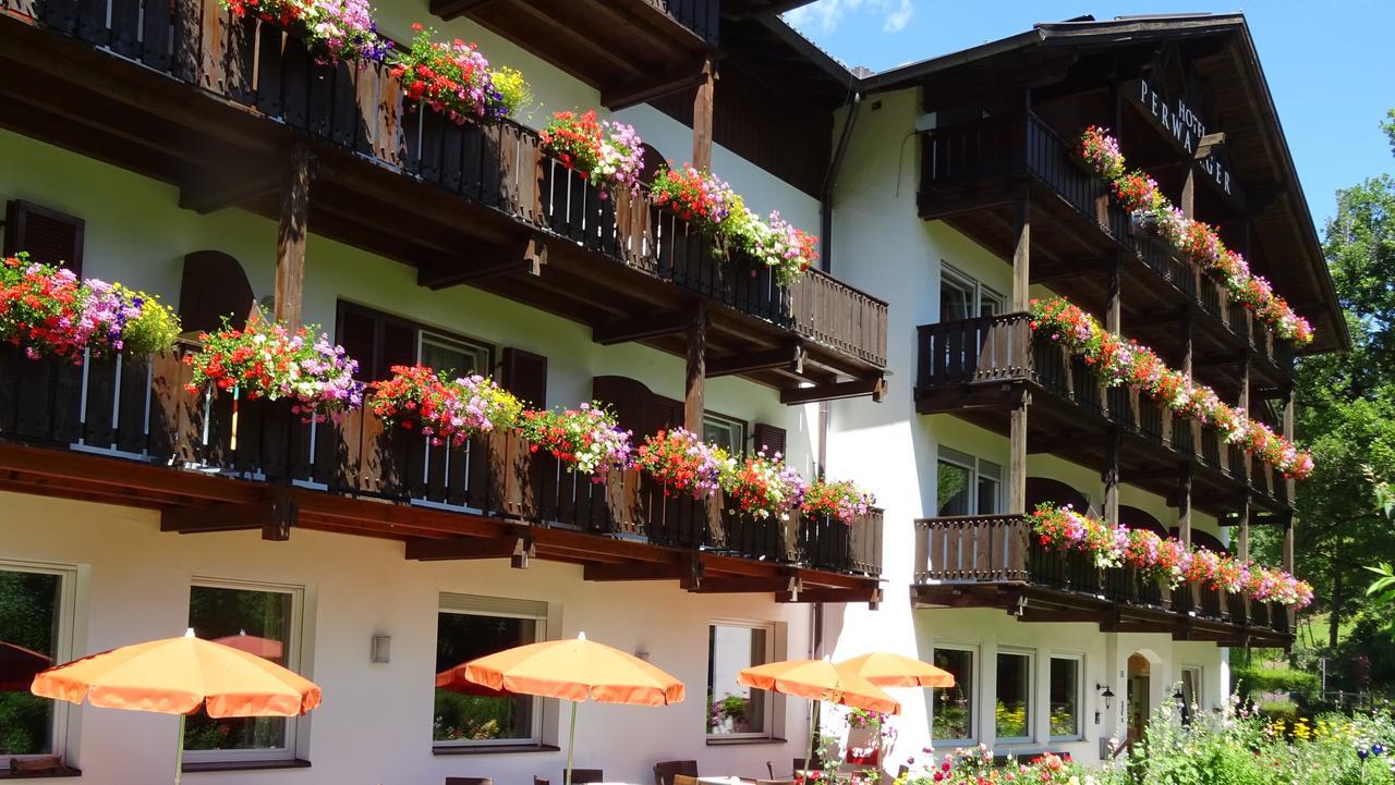 Hotel & Appartements Perwanger Völs am Schlern Exterior photo